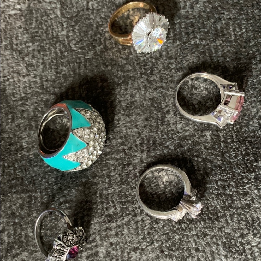 Elegant Silver and Turquoise Ring Set